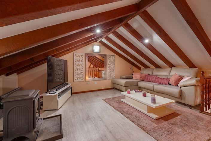 Image No.15-4 Bed Commercial for sale