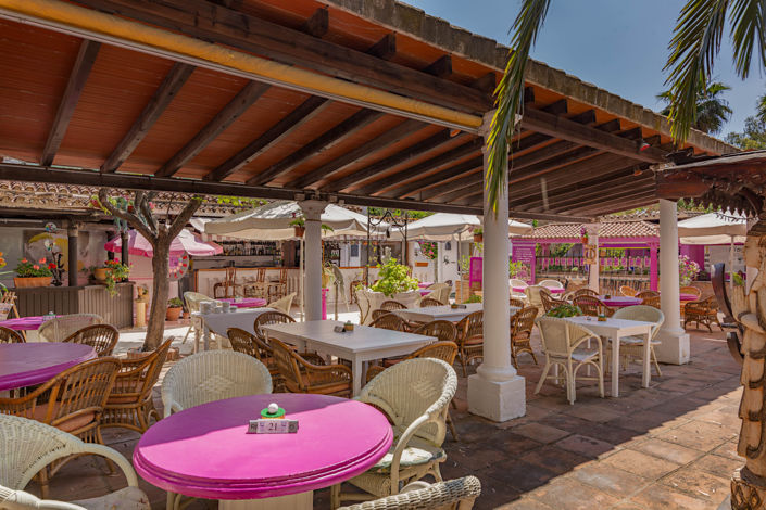 Image No.36-4 Bed Commercial for sale