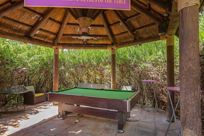 Image No.41-4 Bed Commercial for sale