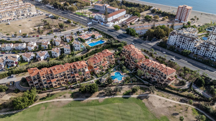 Image No.36-3 Bed Property for sale