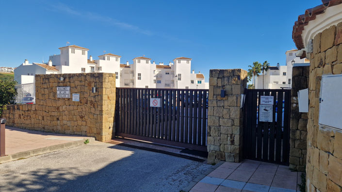 Image No.38-2 Bed Apartment for sale