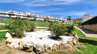 b98le8d7m9k3degpefzhs0lif8u4xzvzhwxtmggyekxx9