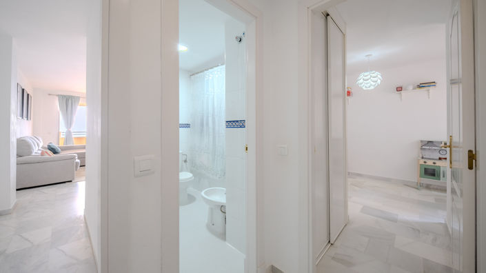 Image No.11-3 Bed Apartment for sale