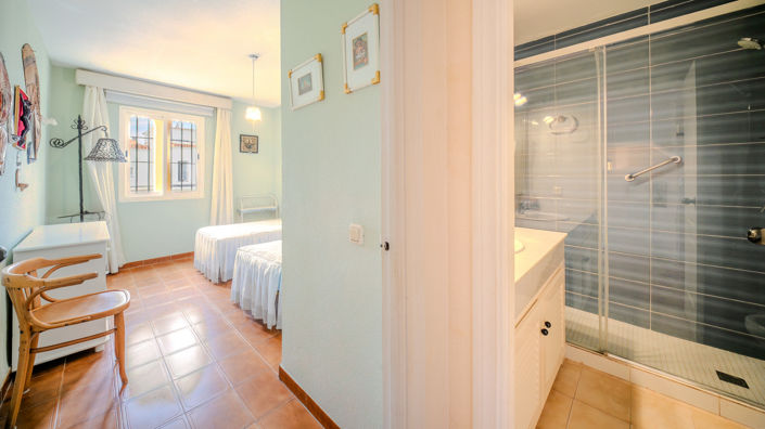 Image No.30-Maison de ville de 5 chambres à vendre à Casares