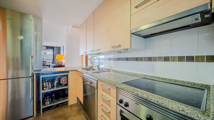 Image No.24-2 Bed Apartment for sale