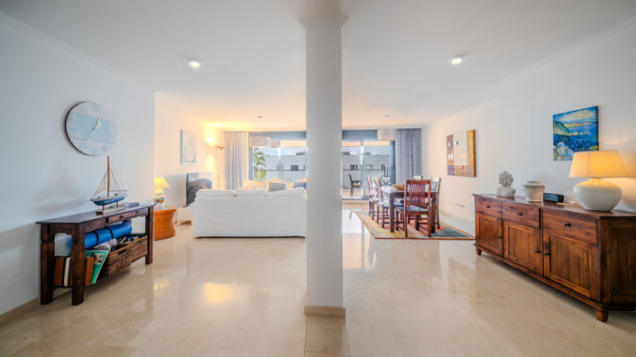 Image No.10-4 Bed Apartment for sale