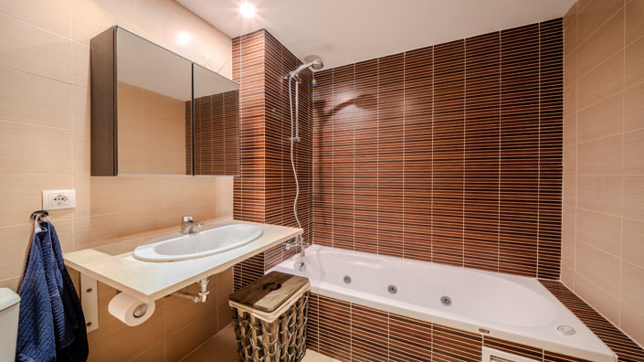 Image No.20-4 Bed Apartment for sale