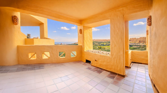 Image No.2-2 Bed Apartment for sale