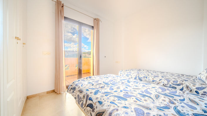 Image No.25-2 Bed Apartment for sale