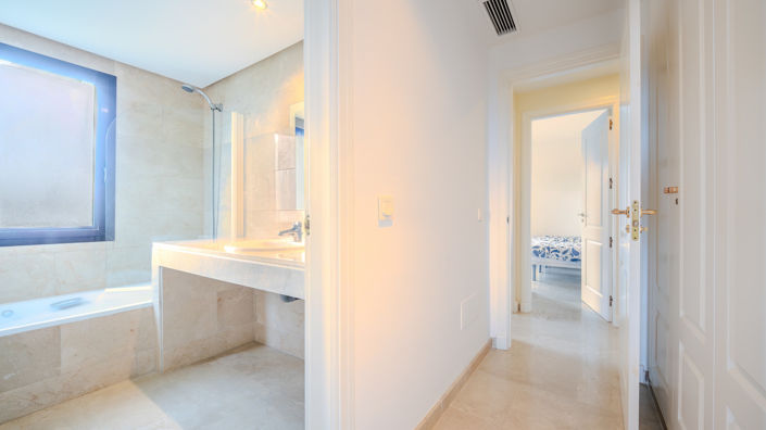 Image No.31-2 Bed Apartment for sale