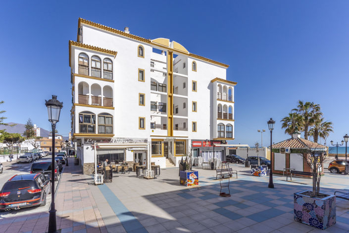 Image No.36-4 Bed Apartment for sale