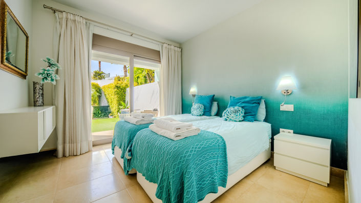 Image No.19-2 Bed Property for sale