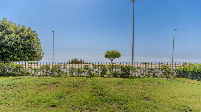 Image No.24-3 Bed Property for sale