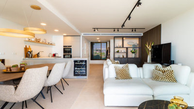 b98le8d7m9k3degpefzhs0lif8u4xzvzhwxtmggyekxx9