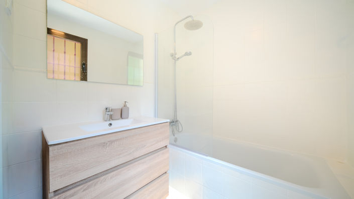 Image No.14-3 Bed Townhouse for sale