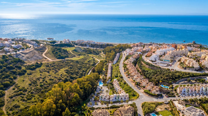 Image No.24-3 Bed Townhouse for sale