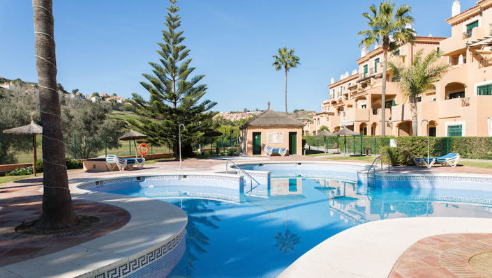 Image No.2-3 Bed Property for sale