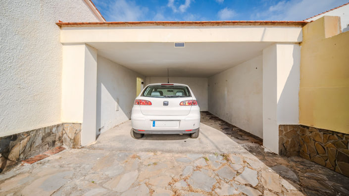 Image No.23-3 Bed House for sale
