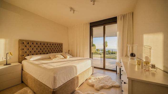 Image No.27-3 Bed Property for sale