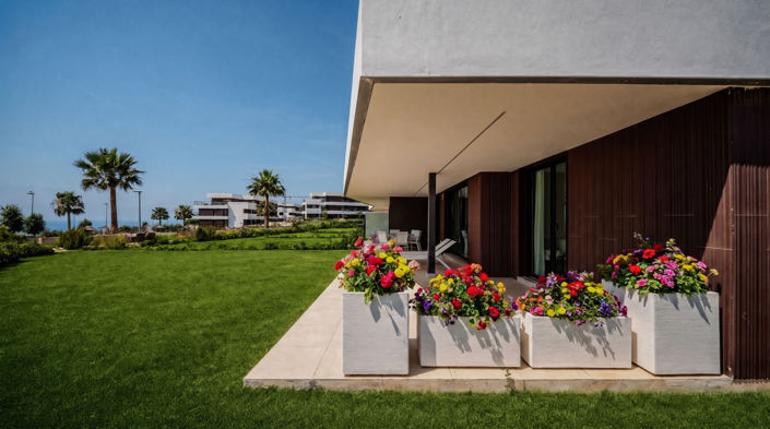 Image No.3-3 Bed Property for sale