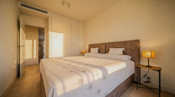 Image No.31-3 Bed Property for sale