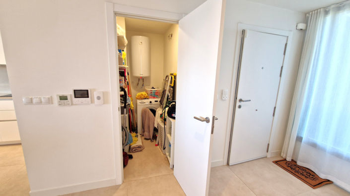 Image No.39-3 Bed Property for sale