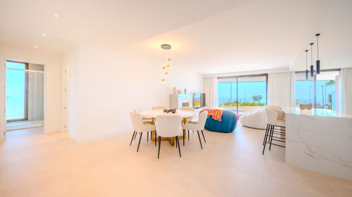 Image No.4-3 Bed Property for sale