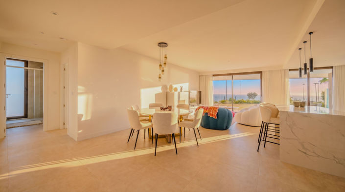 Image No.5-3 Bed Property for sale