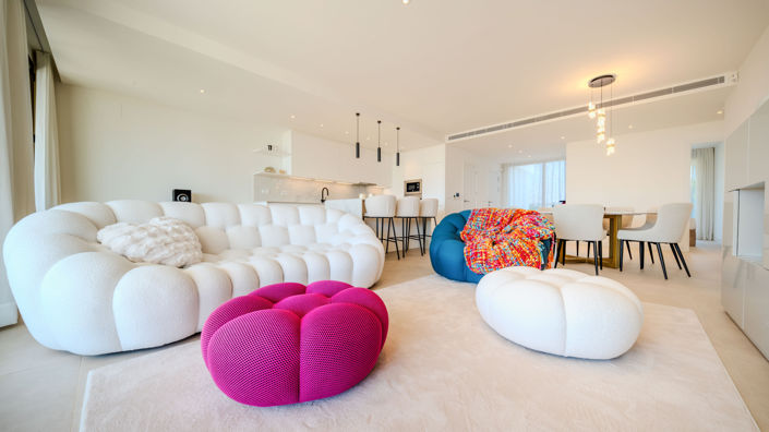 Image No.9-3 Bed Property for sale