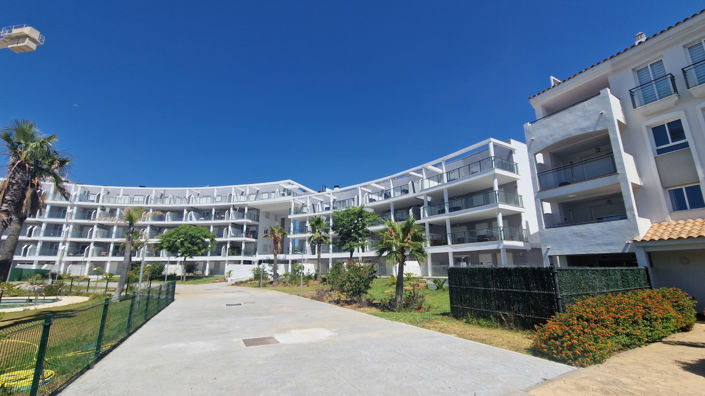 Image No.20-2 Bed Apartment for sale