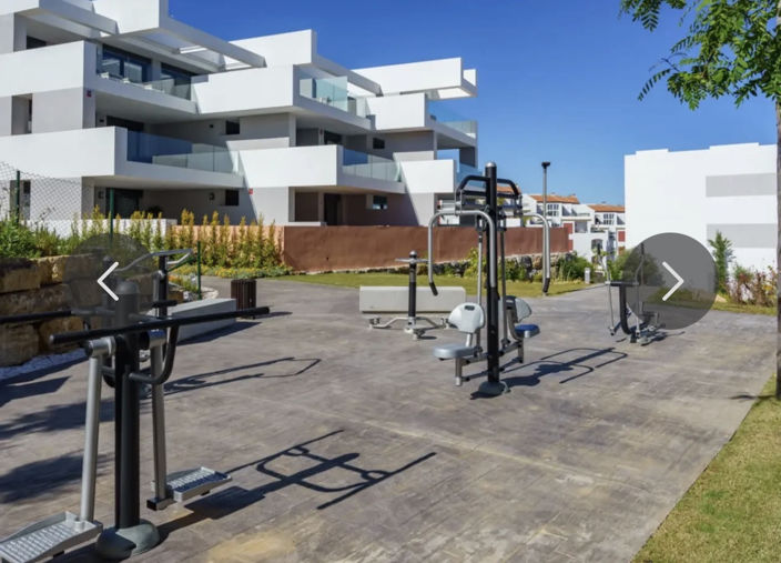 Image No.28-2 Bed Apartment for sale