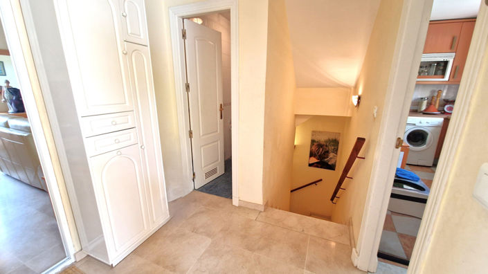 Image No.15-3 Bed Townhouse for sale