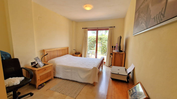 Image No.19-3 Bed Townhouse for sale