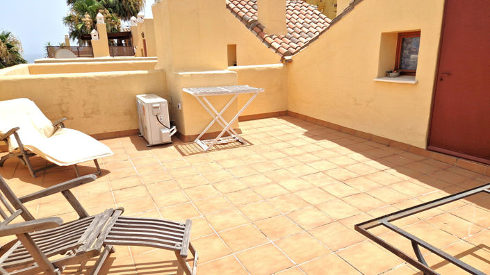 Image No.36-3 Bed Townhouse for sale