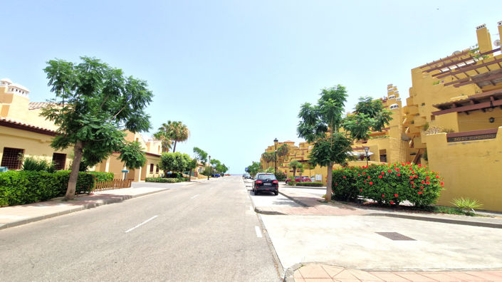 Image No.49-3 Bed Townhouse for sale
