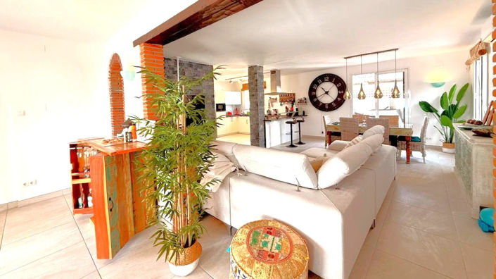 Image No.22-3 Bed House for sale