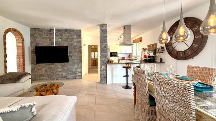 Image No.25-3 Bed House for sale