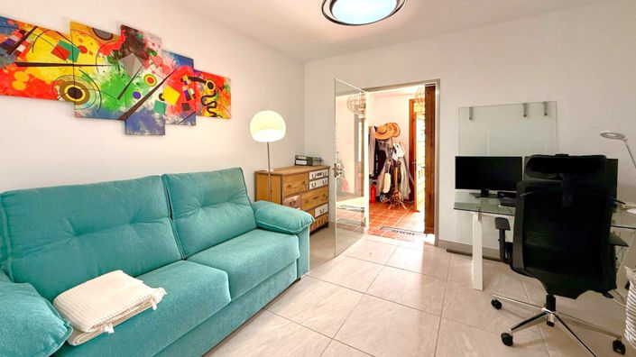 Image No.38-3 Bed House for sale