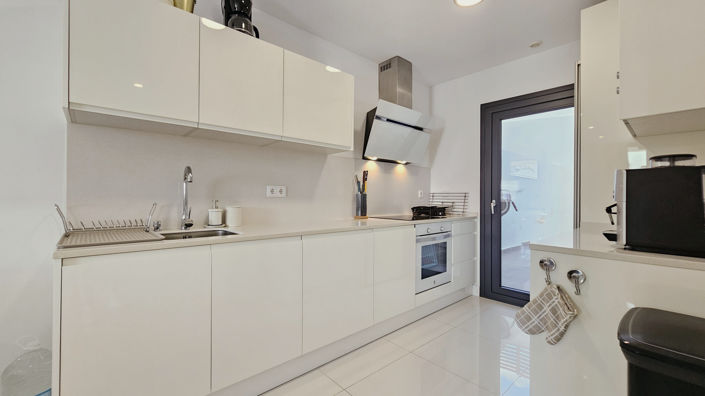 Image No.22-2 Bed Property for sale