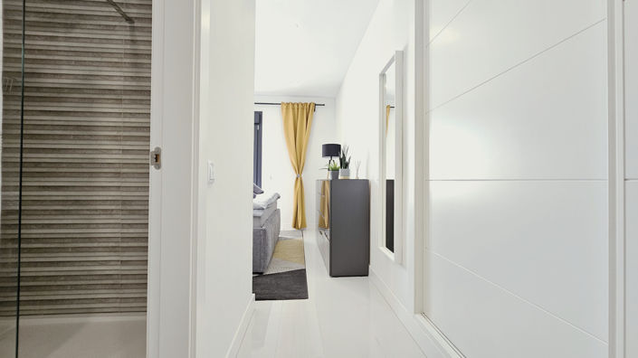 Image No.28-2 Bed Property for sale