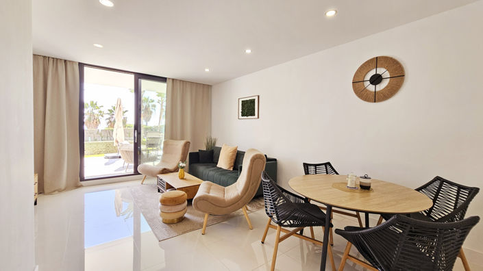 Image No.3-2 Bed Property for sale