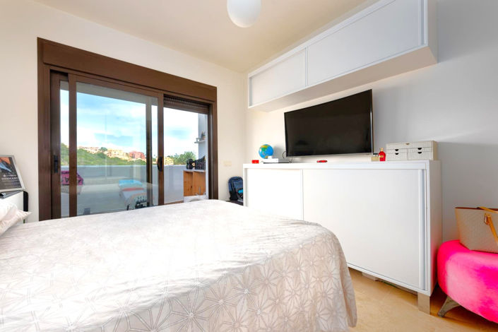 Image No.18-2 Bed Apartment for sale