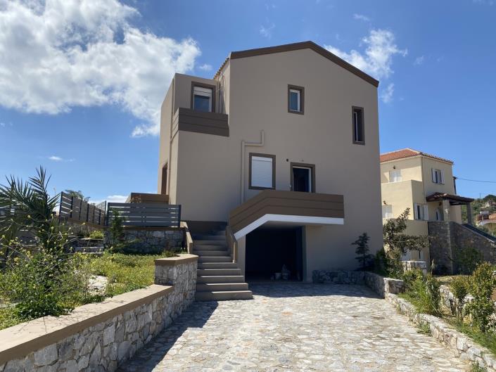 Image No.1-3 Bed Villa / Detached for sale