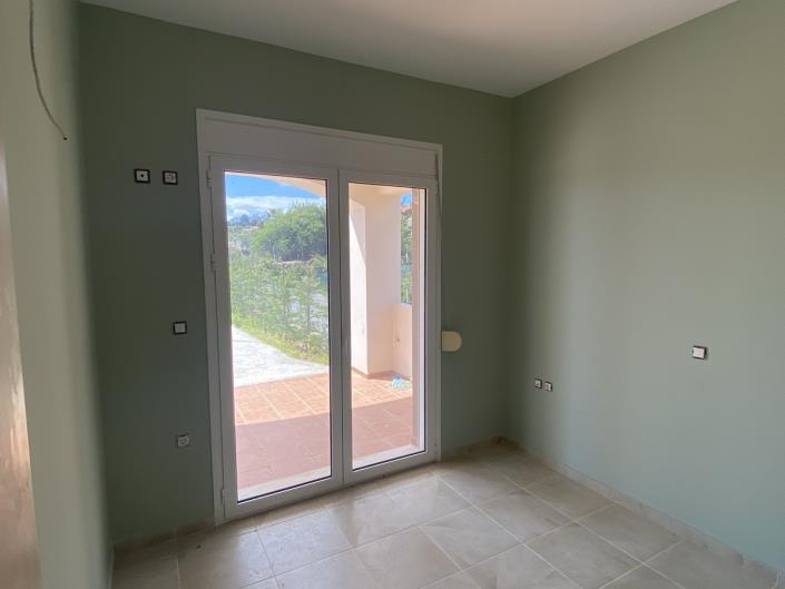 Image No.10-3 Bed Villa / Detached for sale