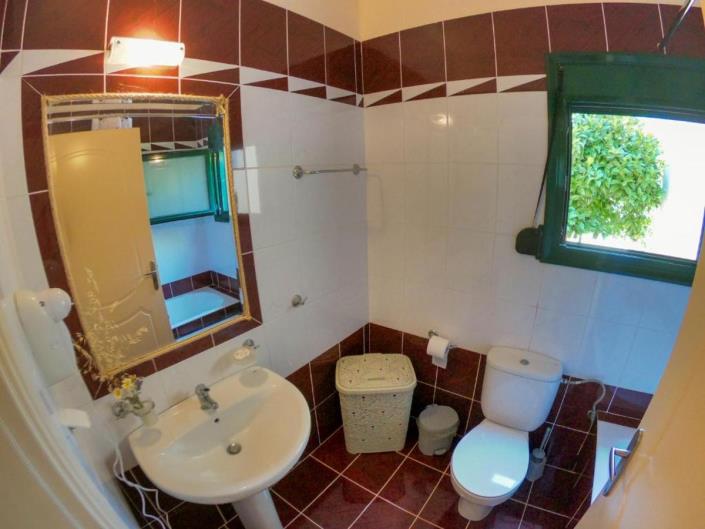 Image No.20-3 Bed House for sale