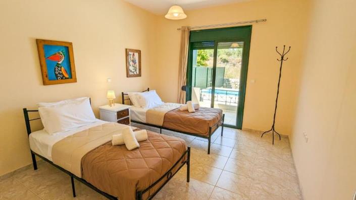 Image No.25-3 Bed House for sale