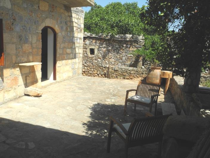 Image No.6-2 Bed House for sale