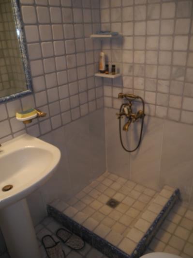 Image No.26-2 Bed House for sale