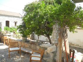Image No.27-2 Bed House for sale