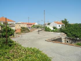 Image No.35-2 Bed House for sale